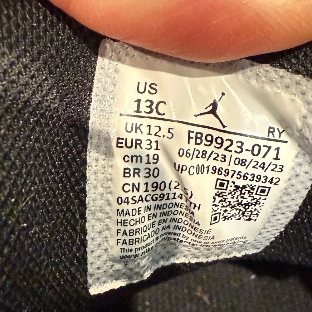 Jordan Stay Loyal 3 kids sneakers - Picture 9 of 9